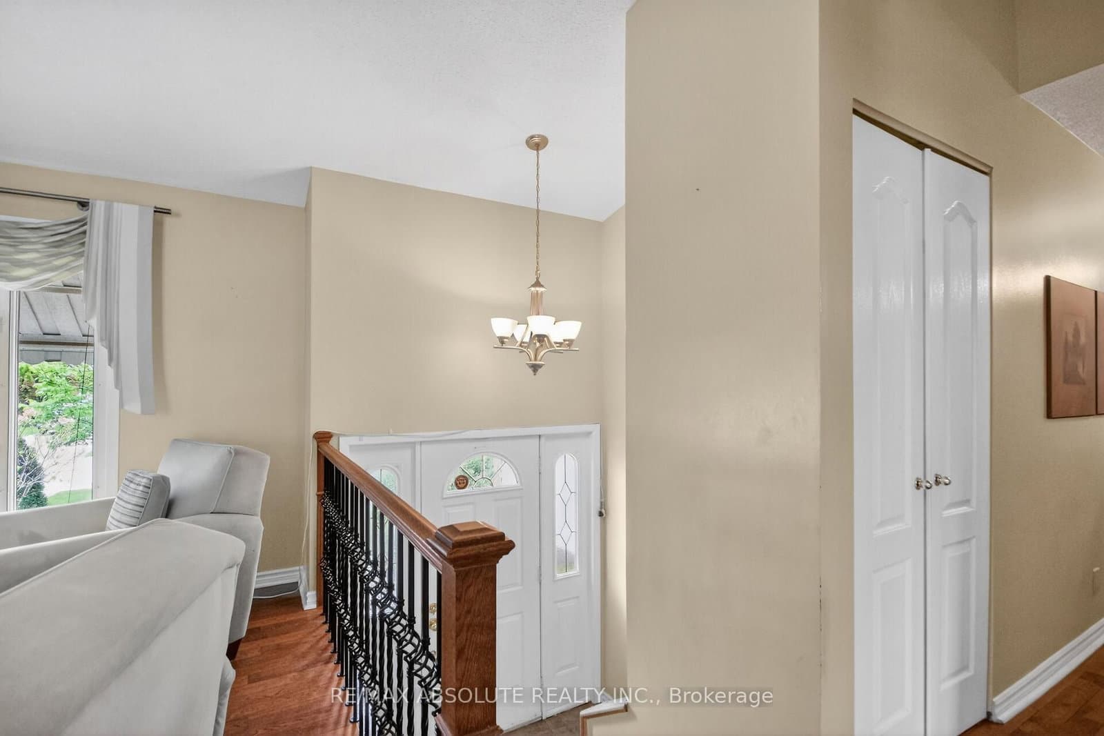 9 Mac Storey Street, Richmond, ON — photo 2
