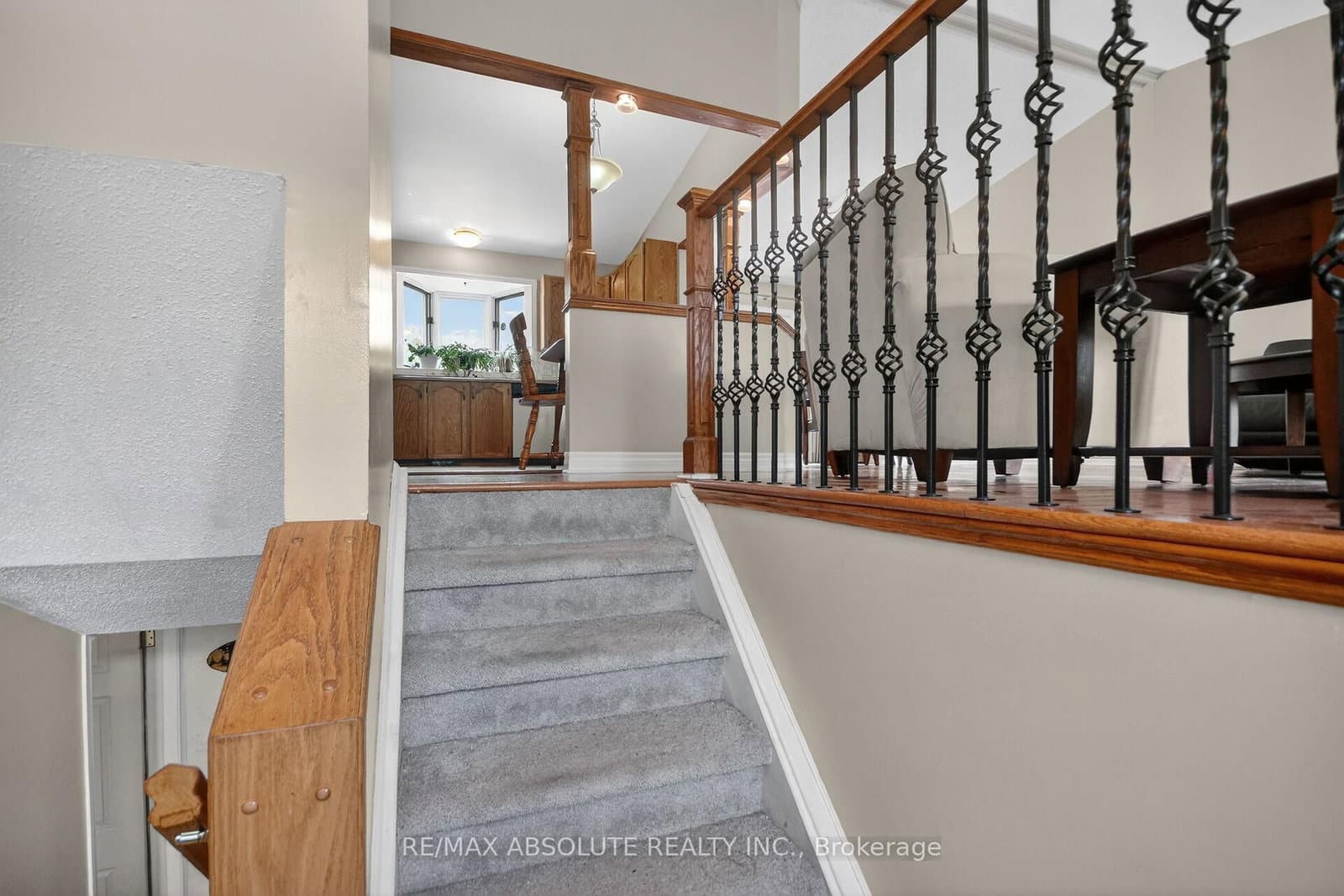 9 Mac Storey Street, Richmond, ON — photo 3