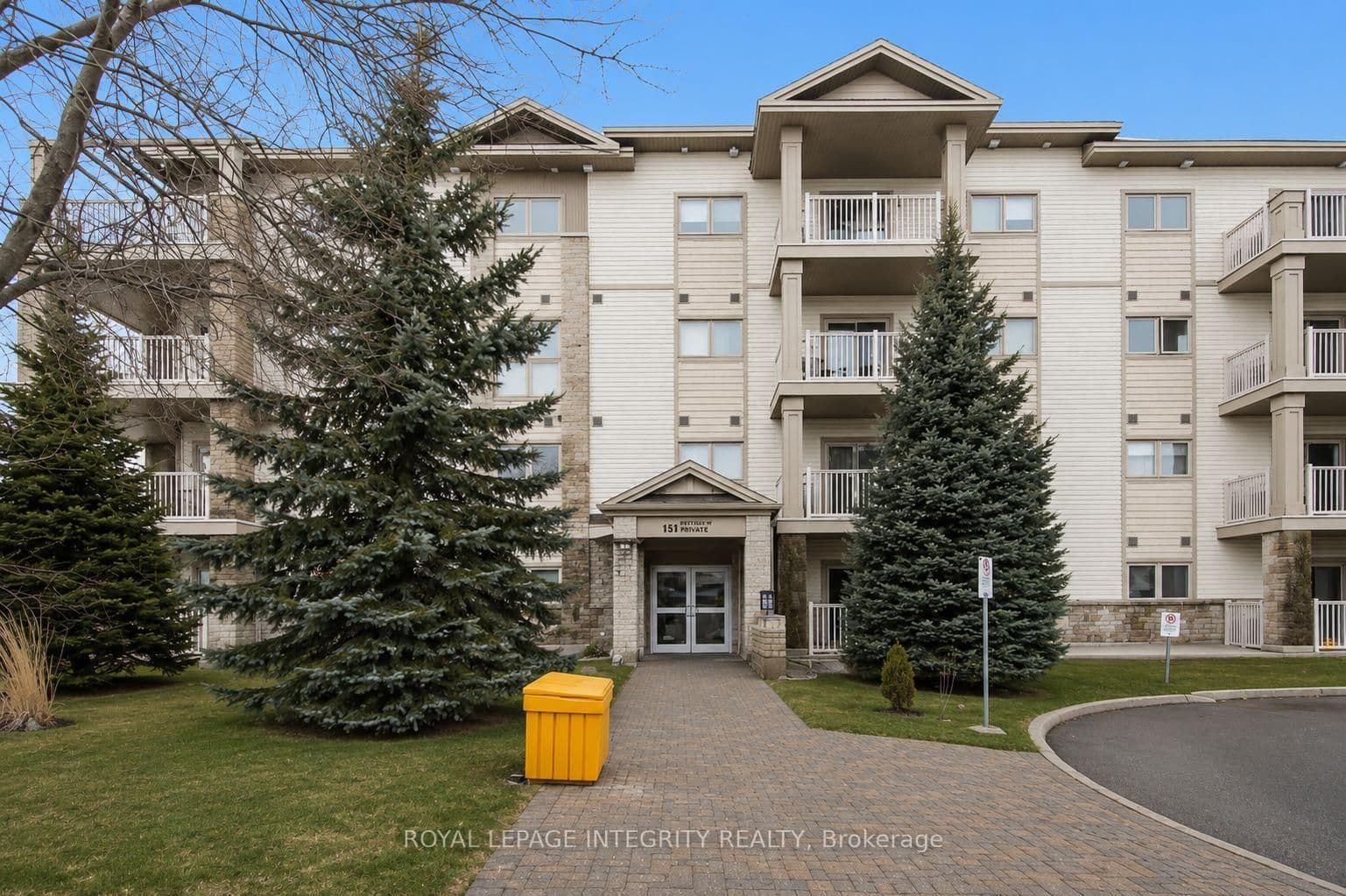 303 - 151 Potts Private, Ottawa, ON