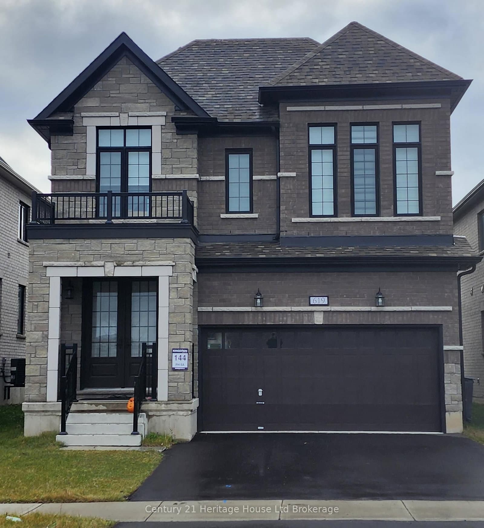 619 Bedi Drive, Woodstock, ON
