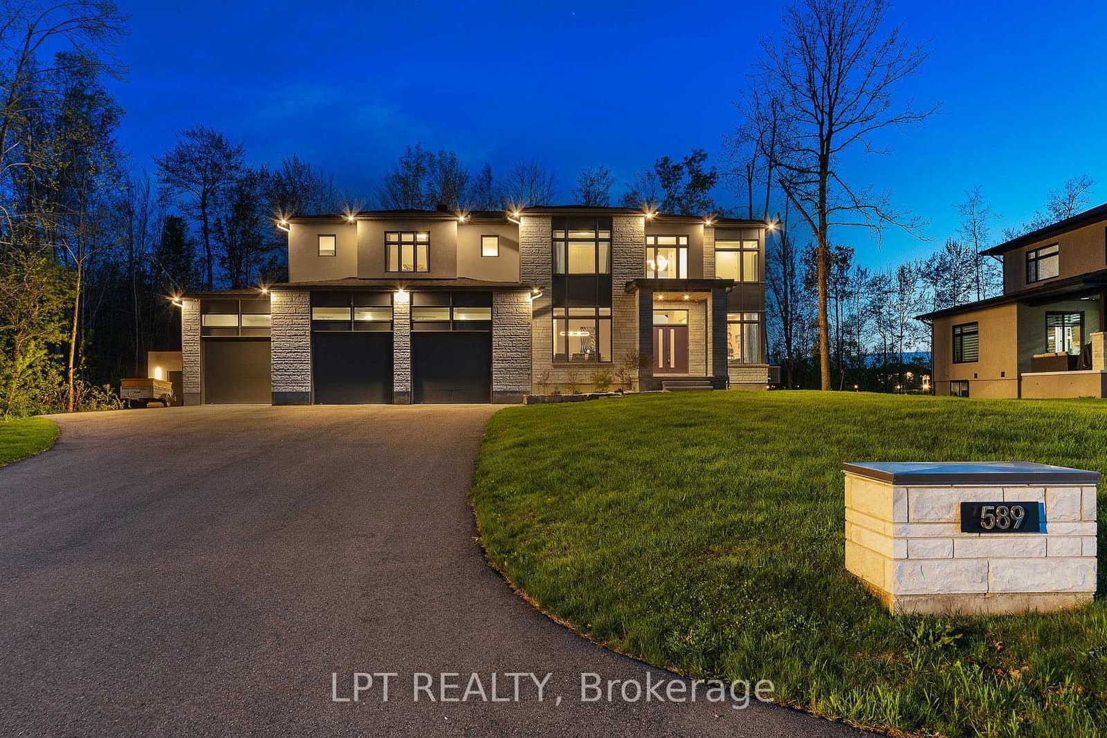 589 Shoreway Drive, Greely, ON
