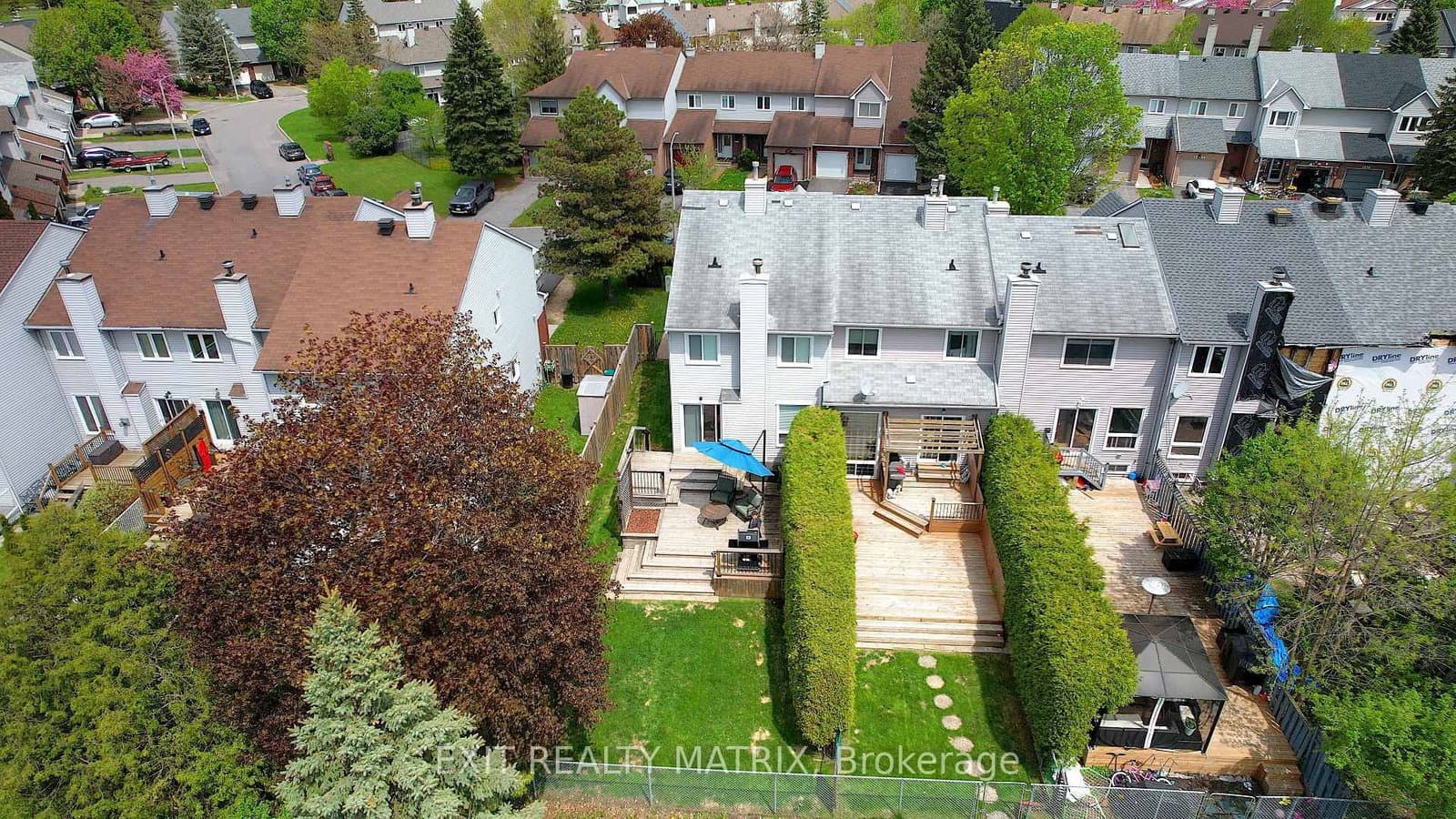 1521 Briarfield Crescent, Ottawa, ON — photo 3
