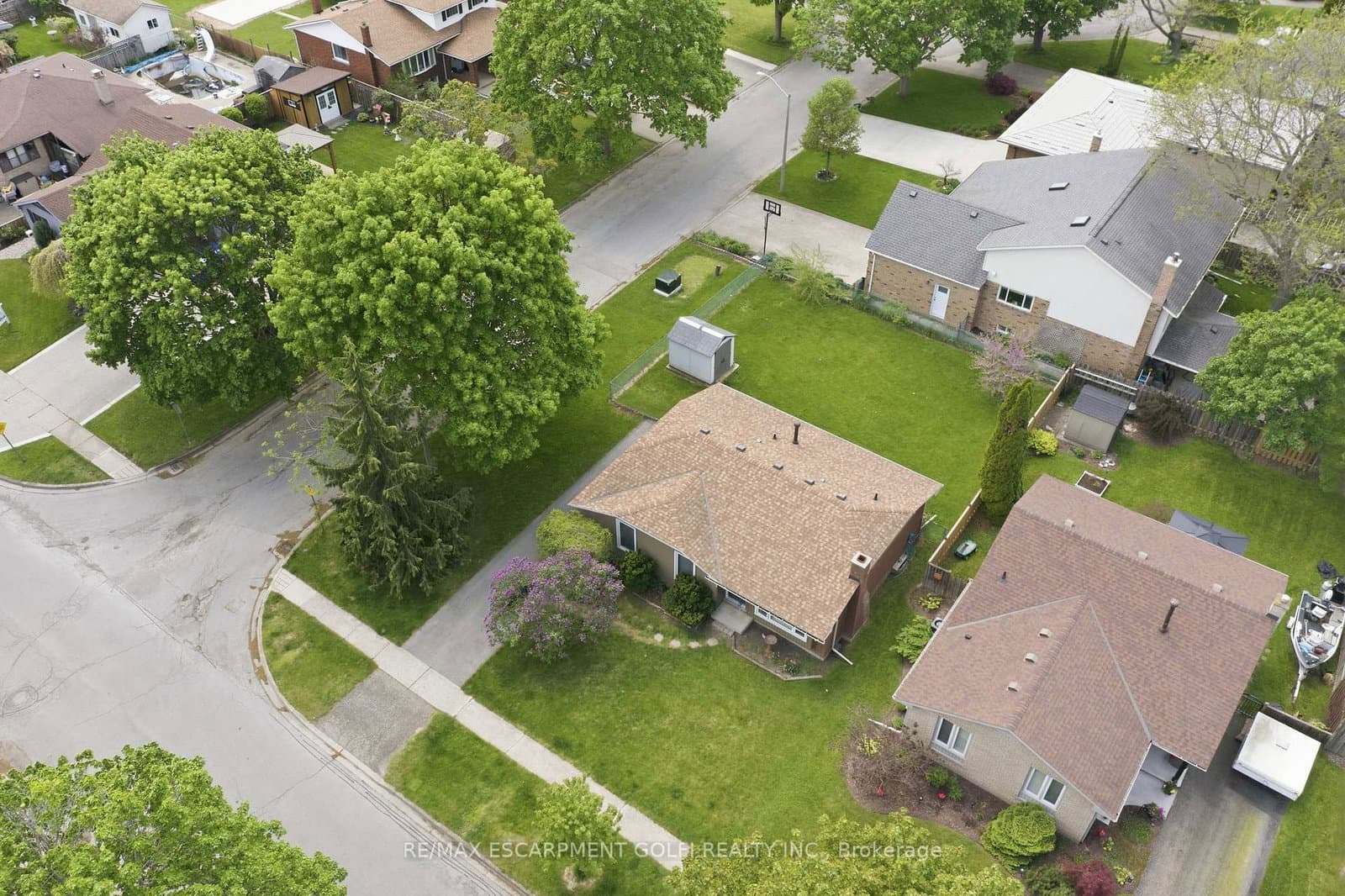 31 Willcher Drive, St. Catharines, ON — photo 2