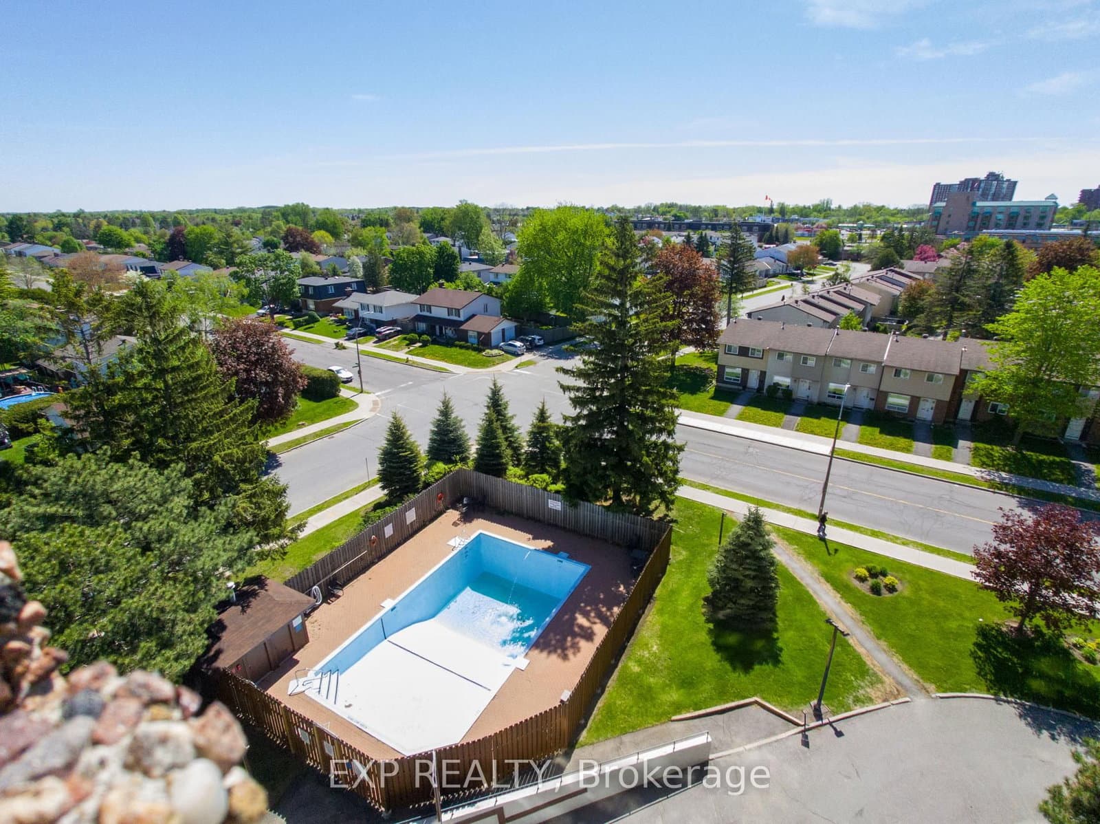 807 - 1285 Cahill Drive, Ottawa, ON — photo 3