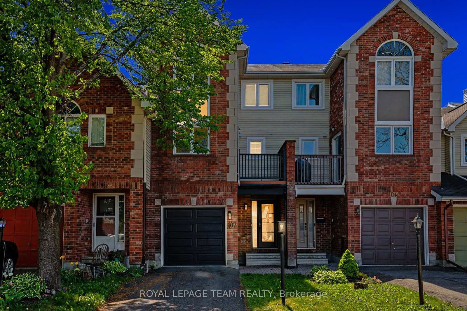 107 Woodpark Way, Ottawa, ON — photo 2