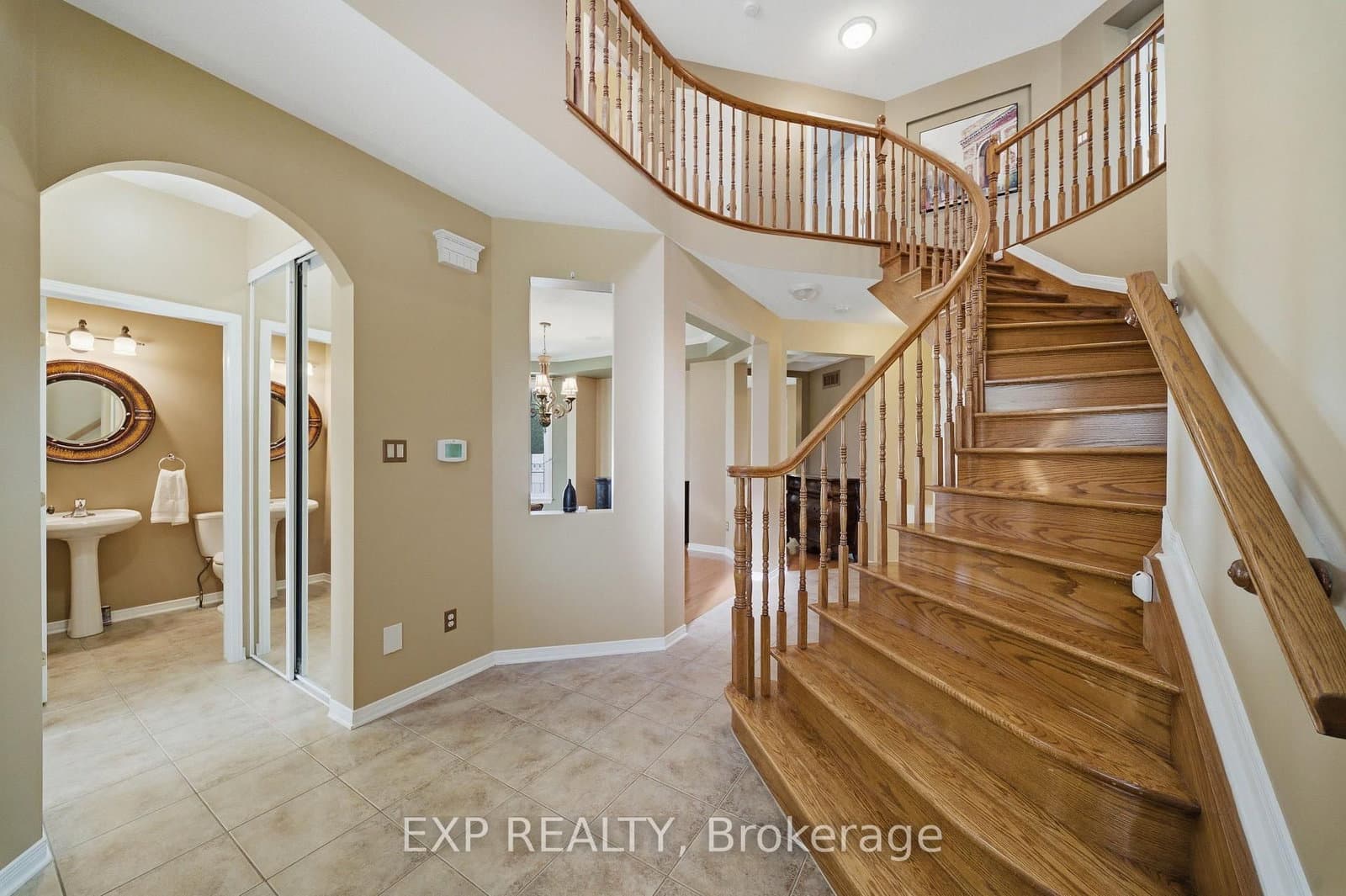 49 Pondhollow Way, Ottawa, ON — photo 2