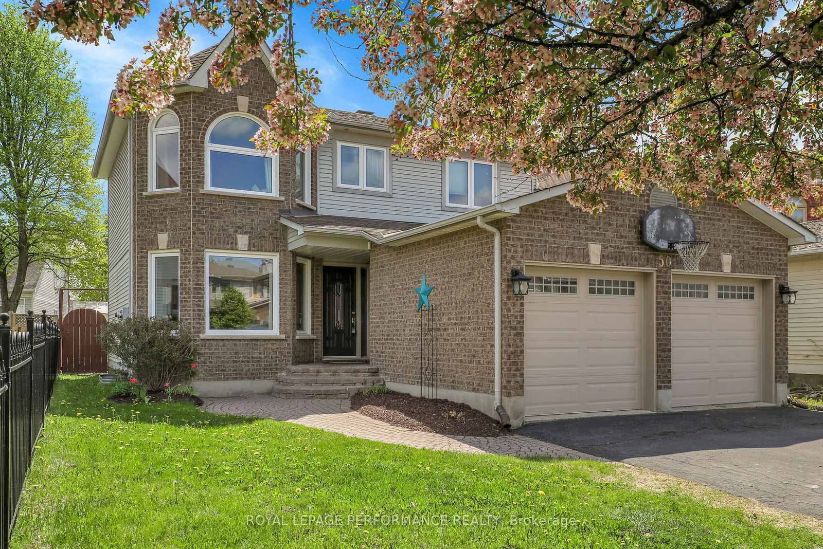 50 Picasso Drive, Ottawa, ON — photo 2