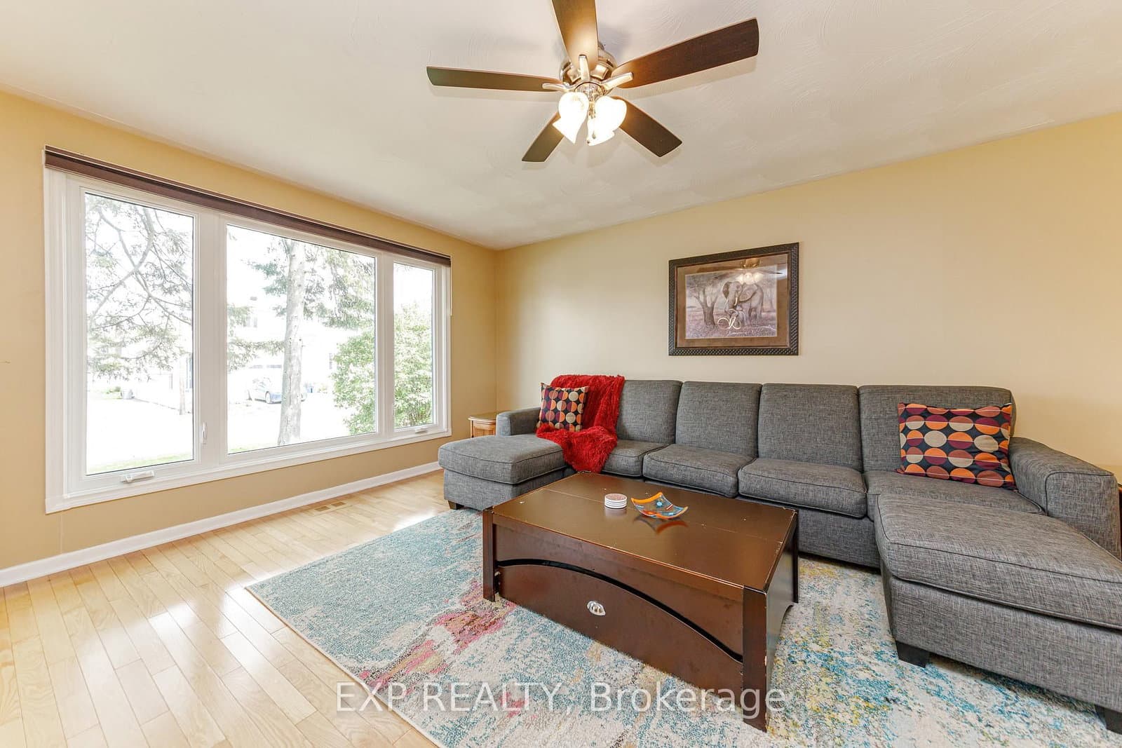 1642 Valmarie Avenue, Ottawa, ON — photo 3