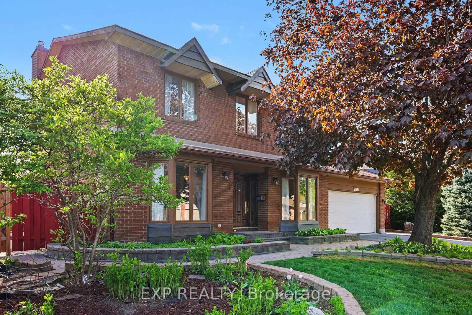 105 Country Club Drive, Ottawa, ON — photo 2