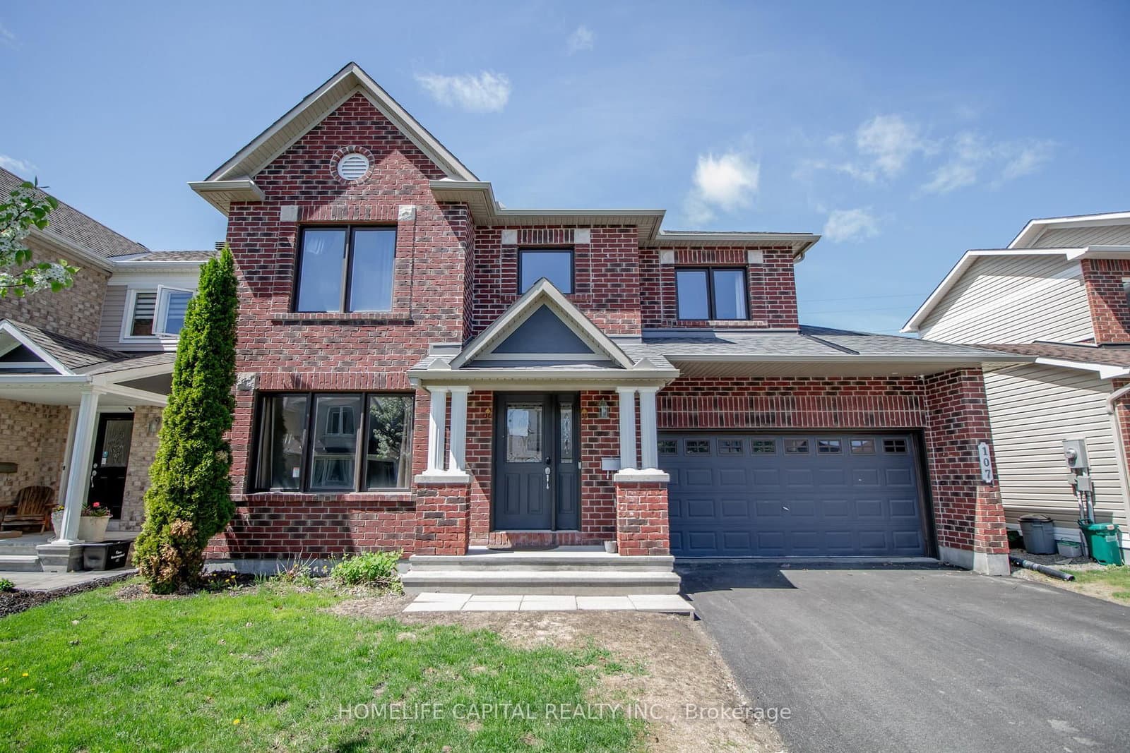 107 Vallier Way, Orleans, ON