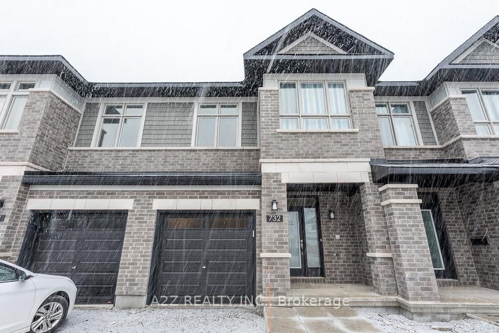 732 Miikana Road, Ottawa, ON