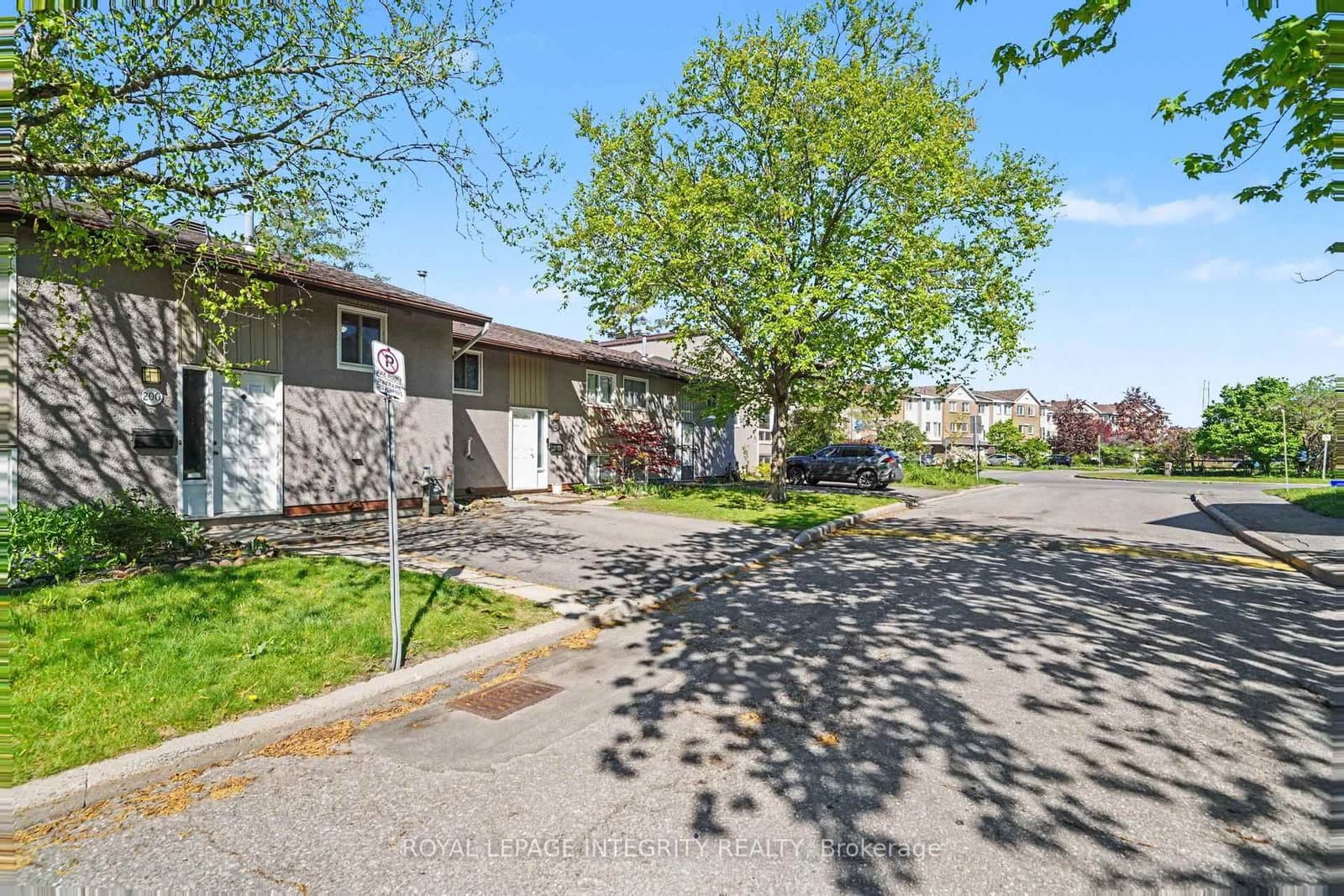 106 - 200 Woodfield Drive, Ottawa, ON — photo 3