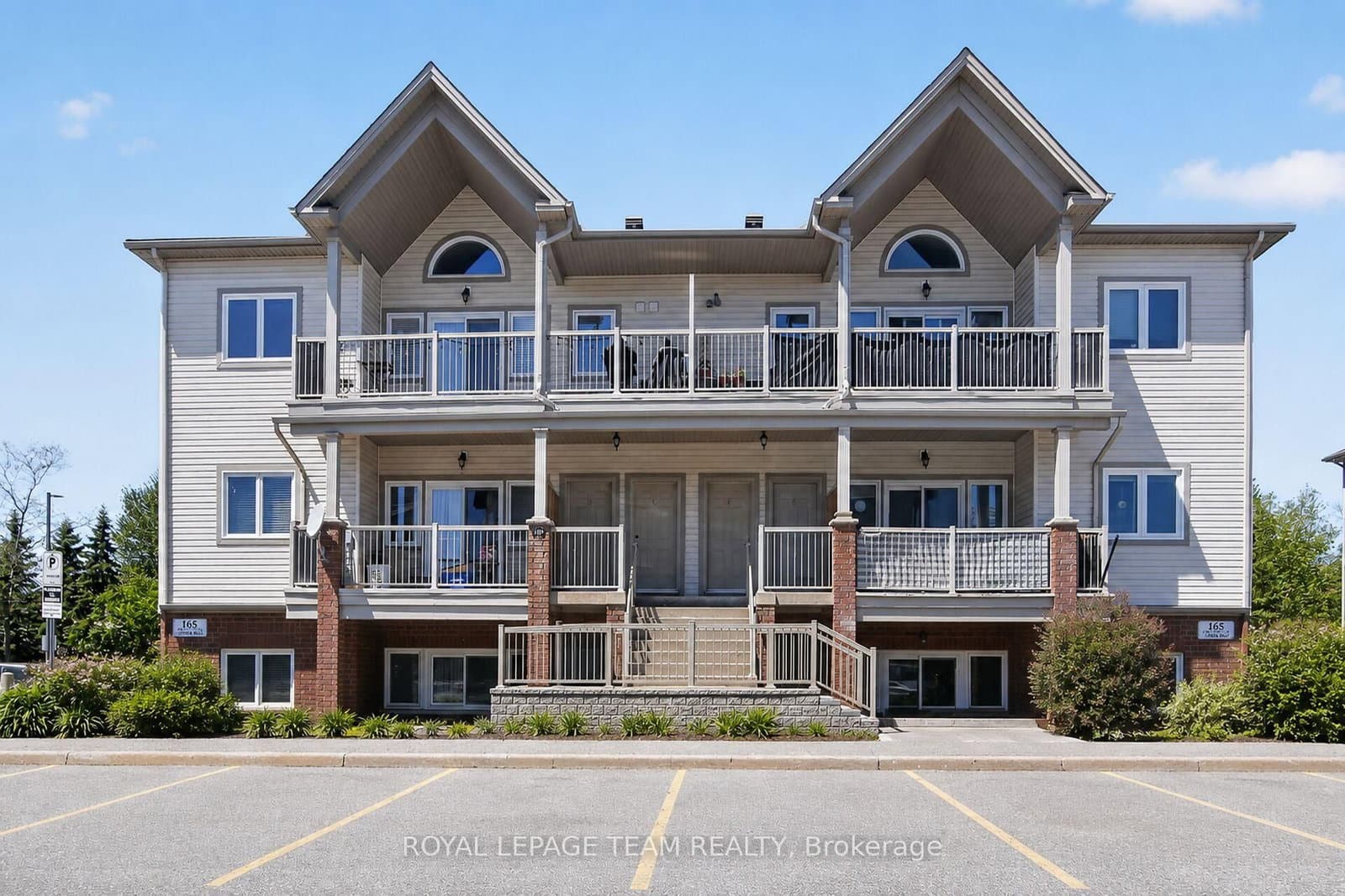 12 - 165 Crestway Drive, Ottawa, ON