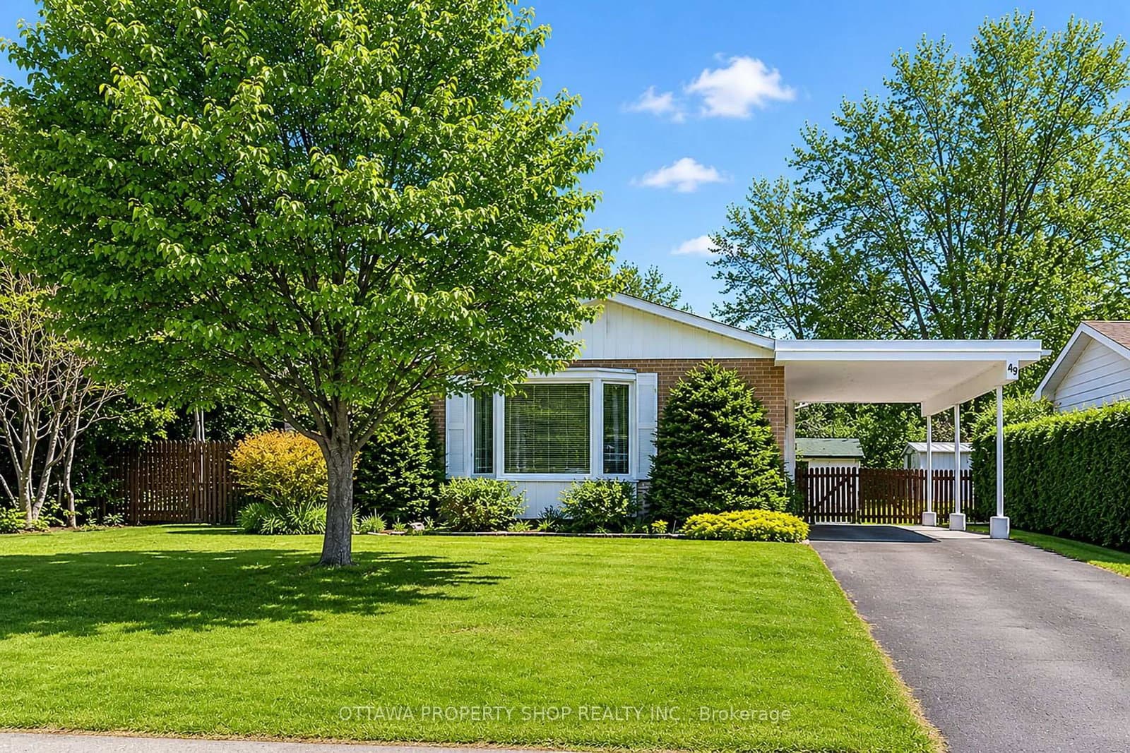 49 Country Lane, Ottawa, ON