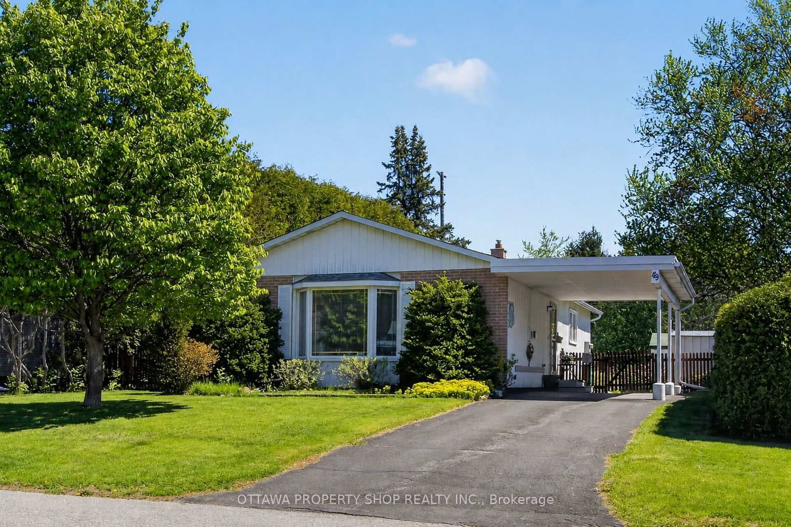 49 Country Lane, Ottawa, ON — photo 2