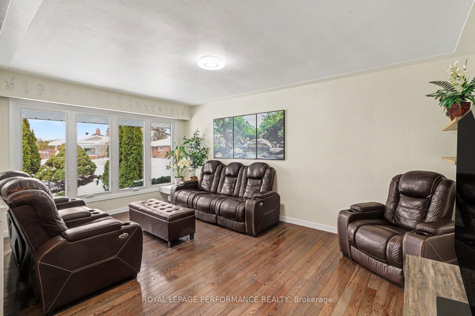 788 Dickens Avenue, Ottawa, ON — photo 2