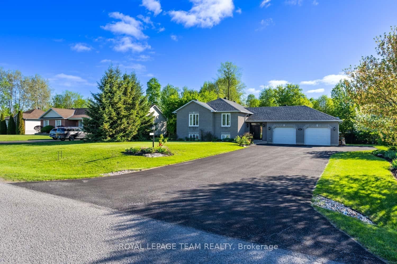 1517 Back Place Avenue, Ottawa, ON