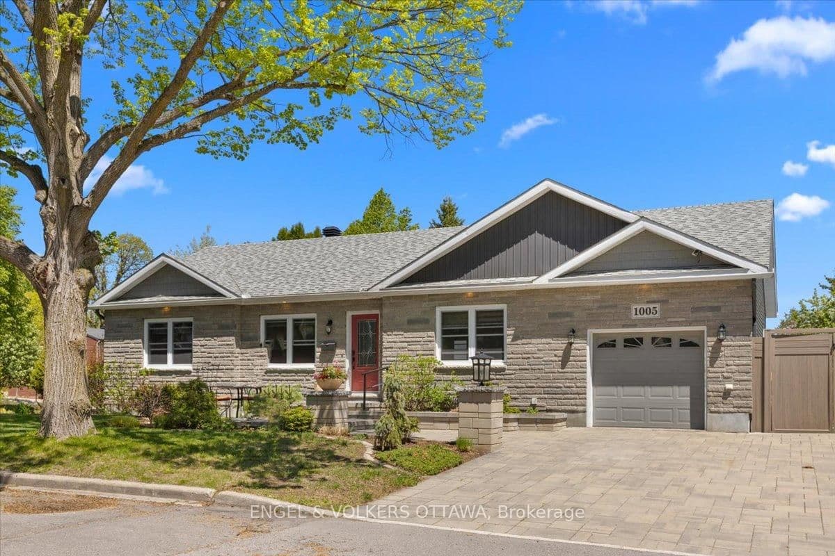 1005 Gold Crescent, Ottawa, ON — photo 2
