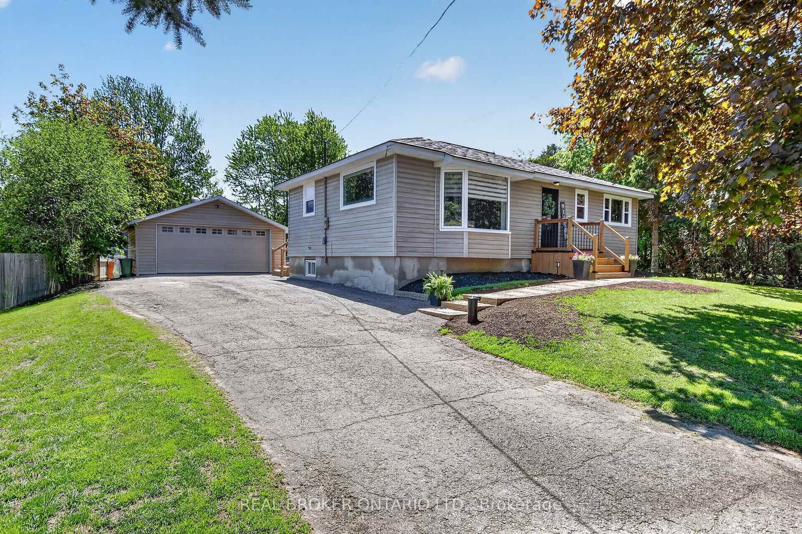 5626 Owen Street, Osgoode, ON — photo 2