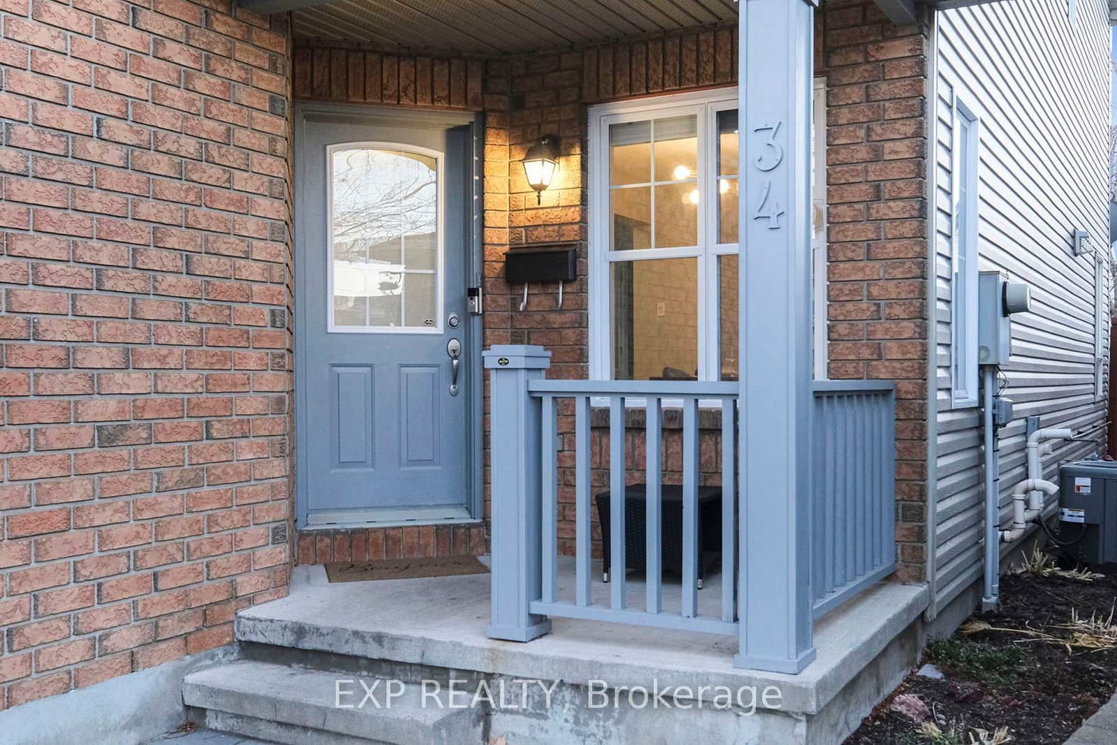 34 Avonmore Crescent, Ottawa, ON — photo 2