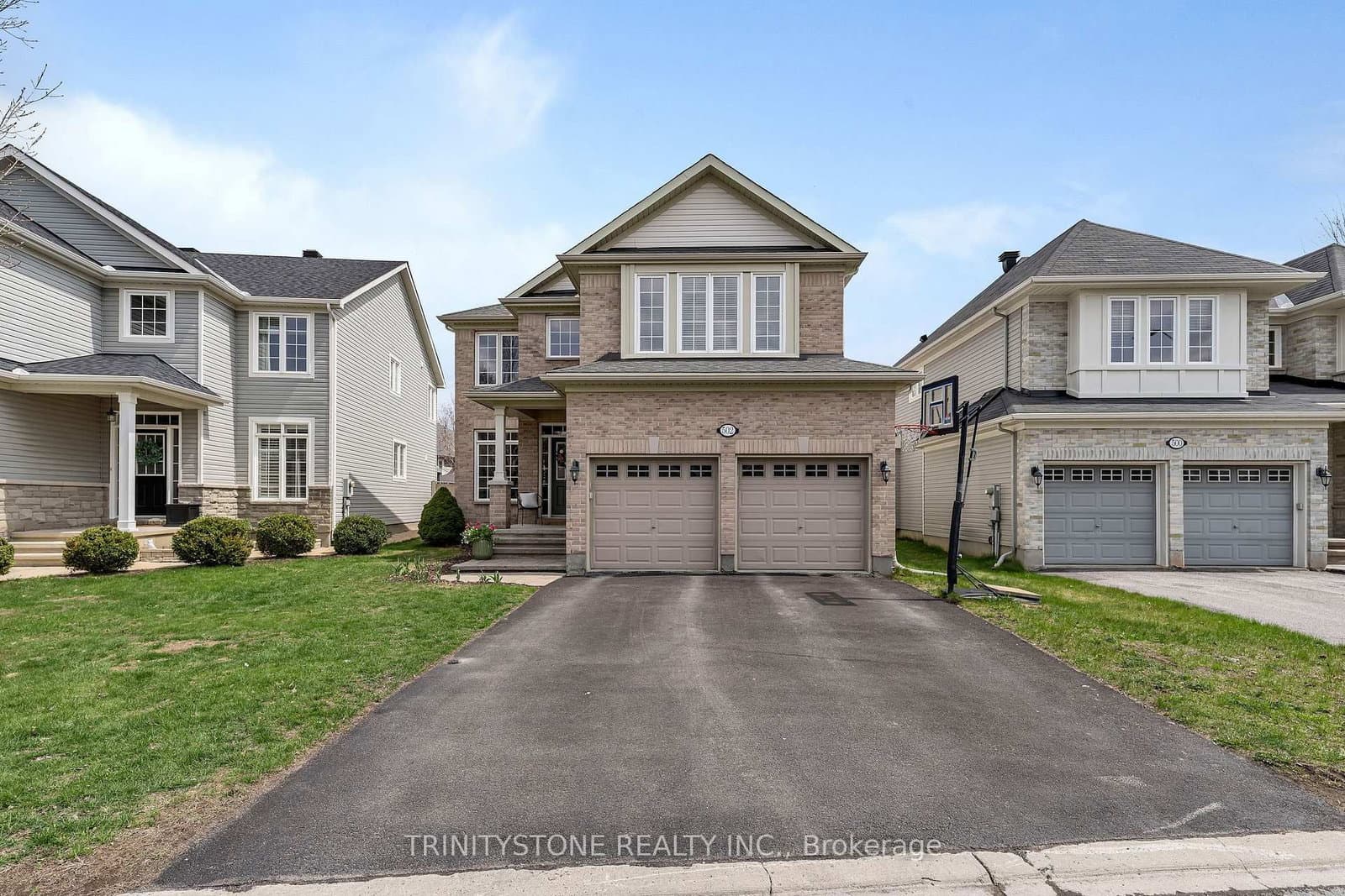 502 Dalewood Crescent, Stittsville, ON — photo 2
