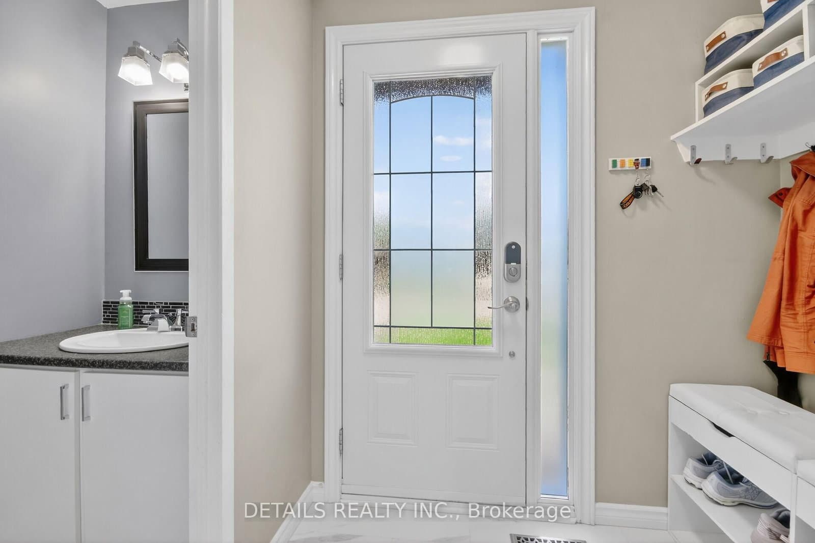1033 Avignon Court, Ottawa, ON — photo 3