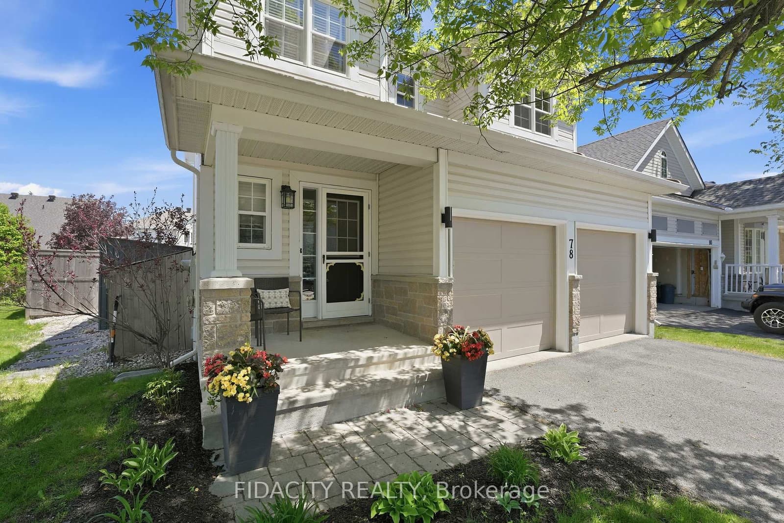 78 Black Bear Way, Stittsville, ON — photo 2