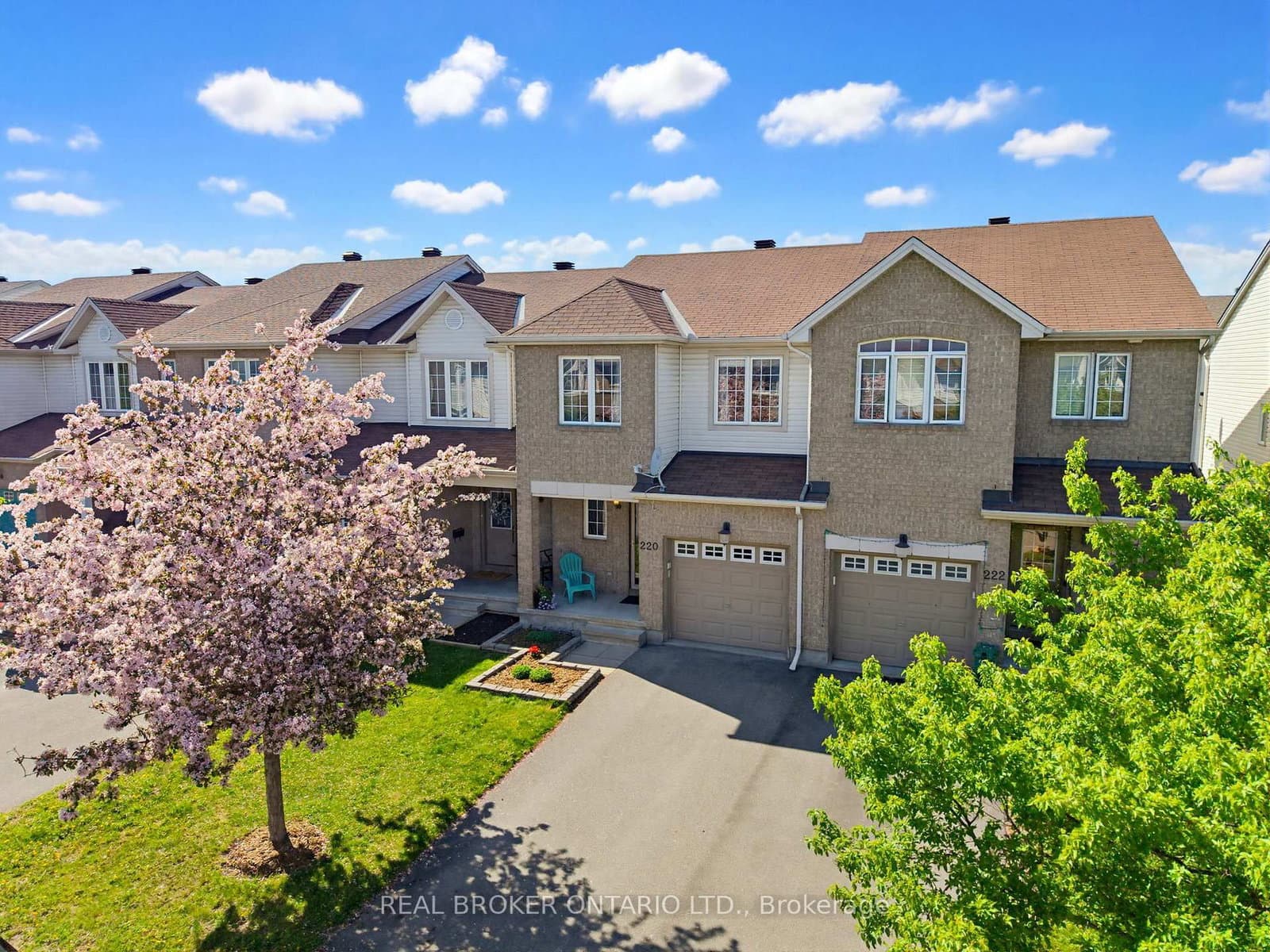 220 Opus Street, Ottawa, ON