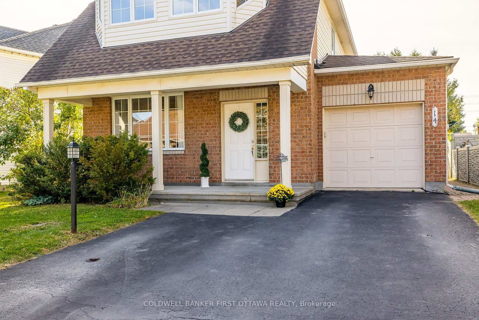 14 VISTAPOINTE Drive, Ottawa, ON — photo 2