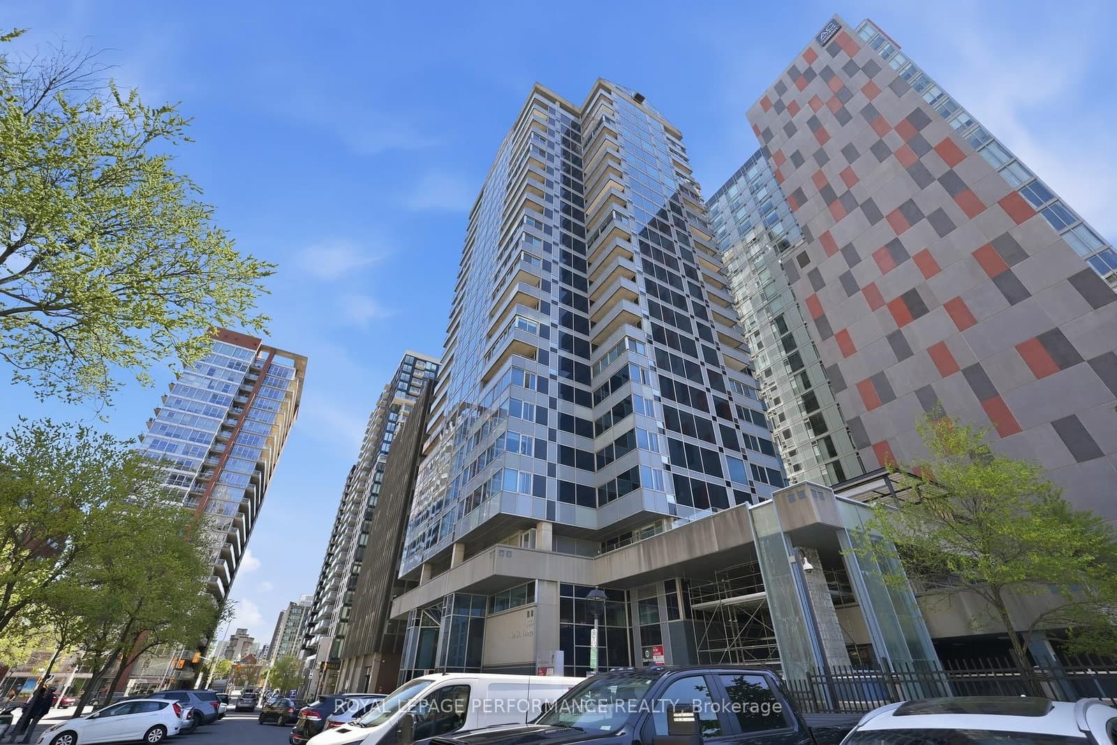1601 - 160 George Street, Ottawa, ON