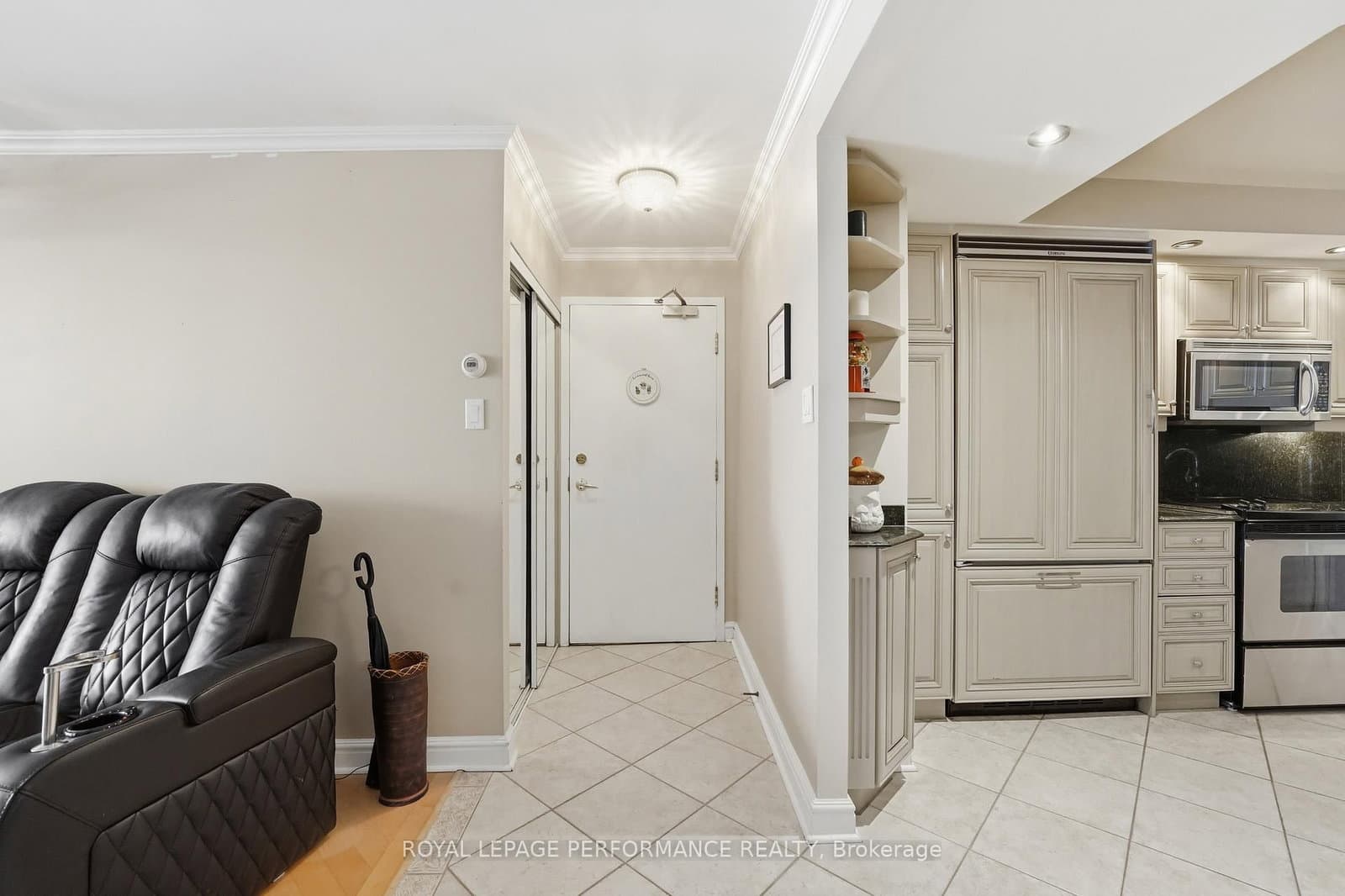 1601 - 160 George Street, Ottawa, ON — photo 3