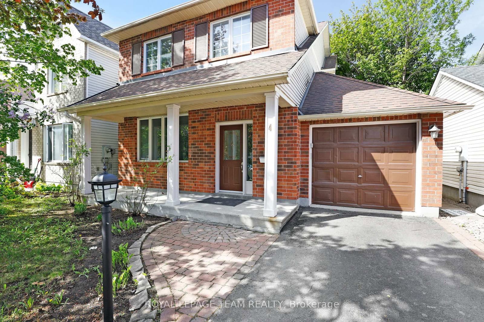 4 Windhurst Drive, Ottawa, ON
