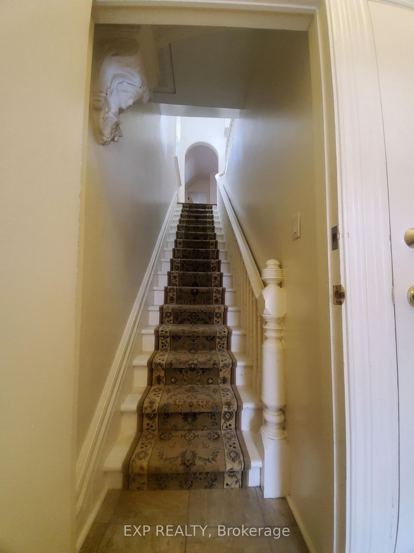360 Gilmour Street, Ottawa, ON — photo 2