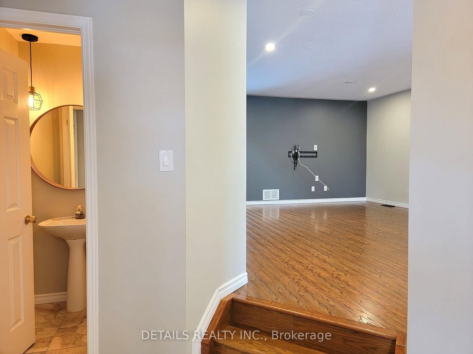 171 WINDHURST Drive, Ottawa, ON — photo 2