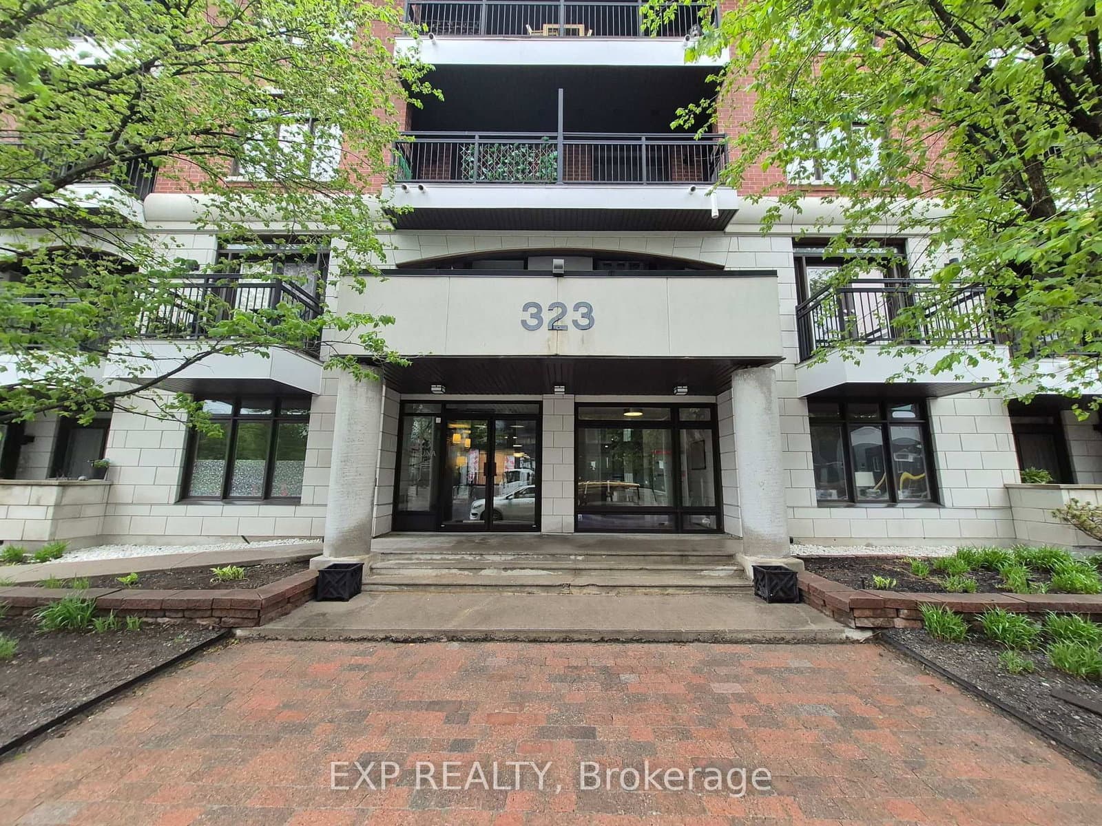 10 - 323 Winona Avenue, Ottawa, ON