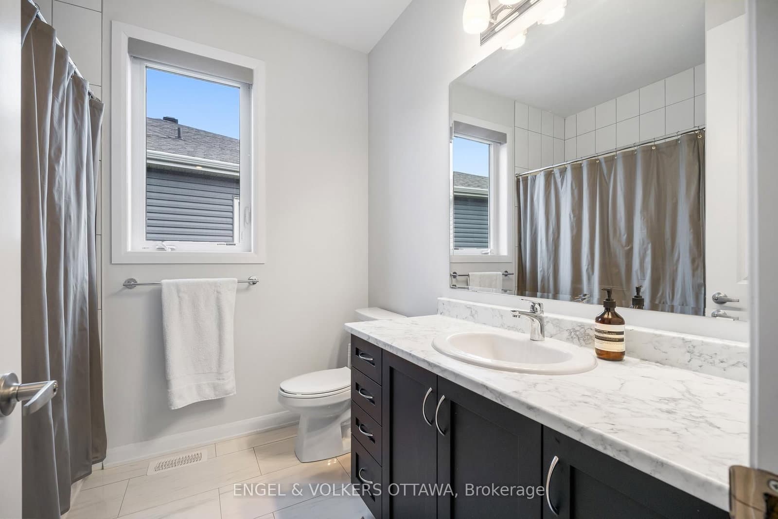 777 Coast Circle, Manotick, ON — photo 3