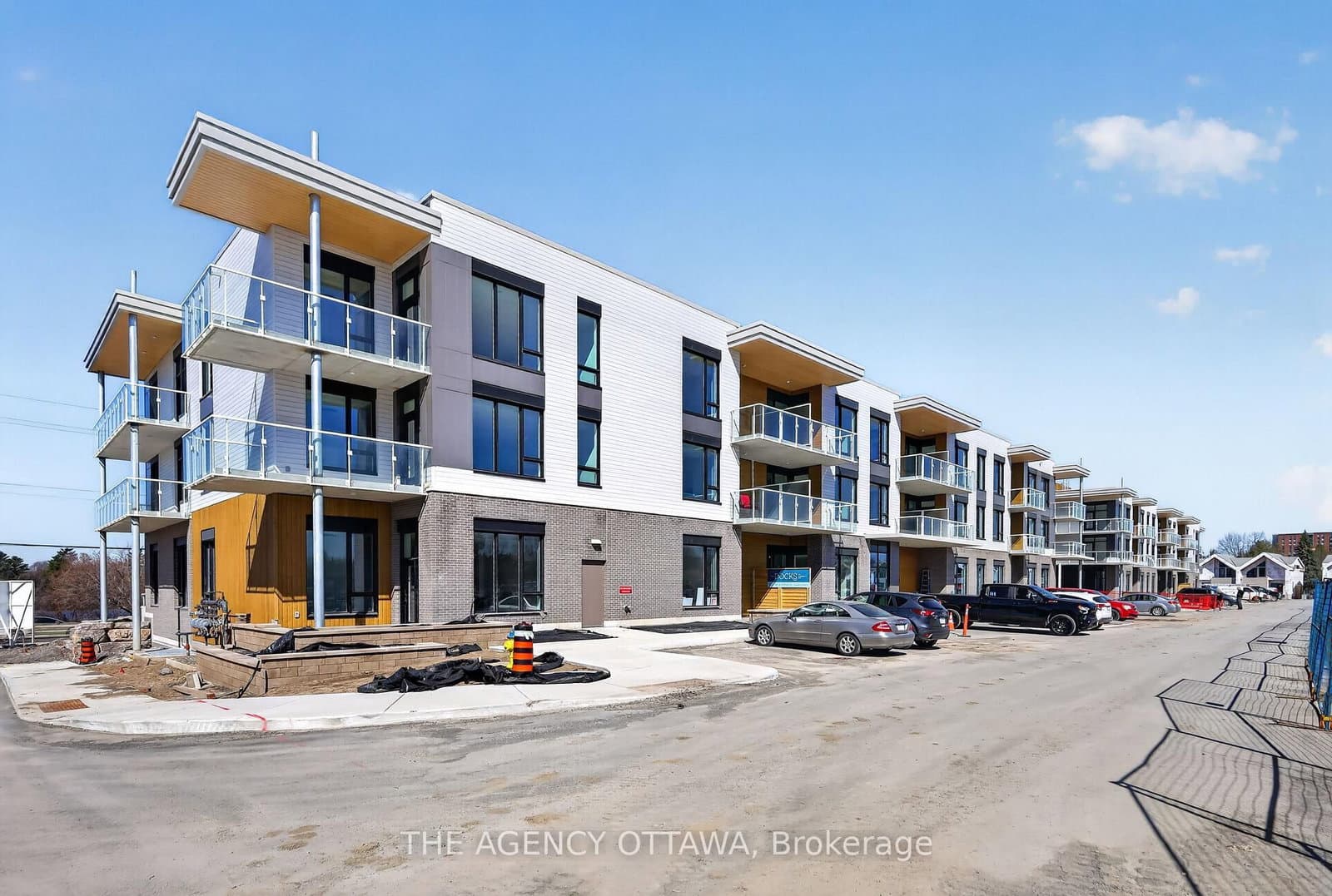 209 - 3071 Riverside Drive, Ottawa, ON — photo 2