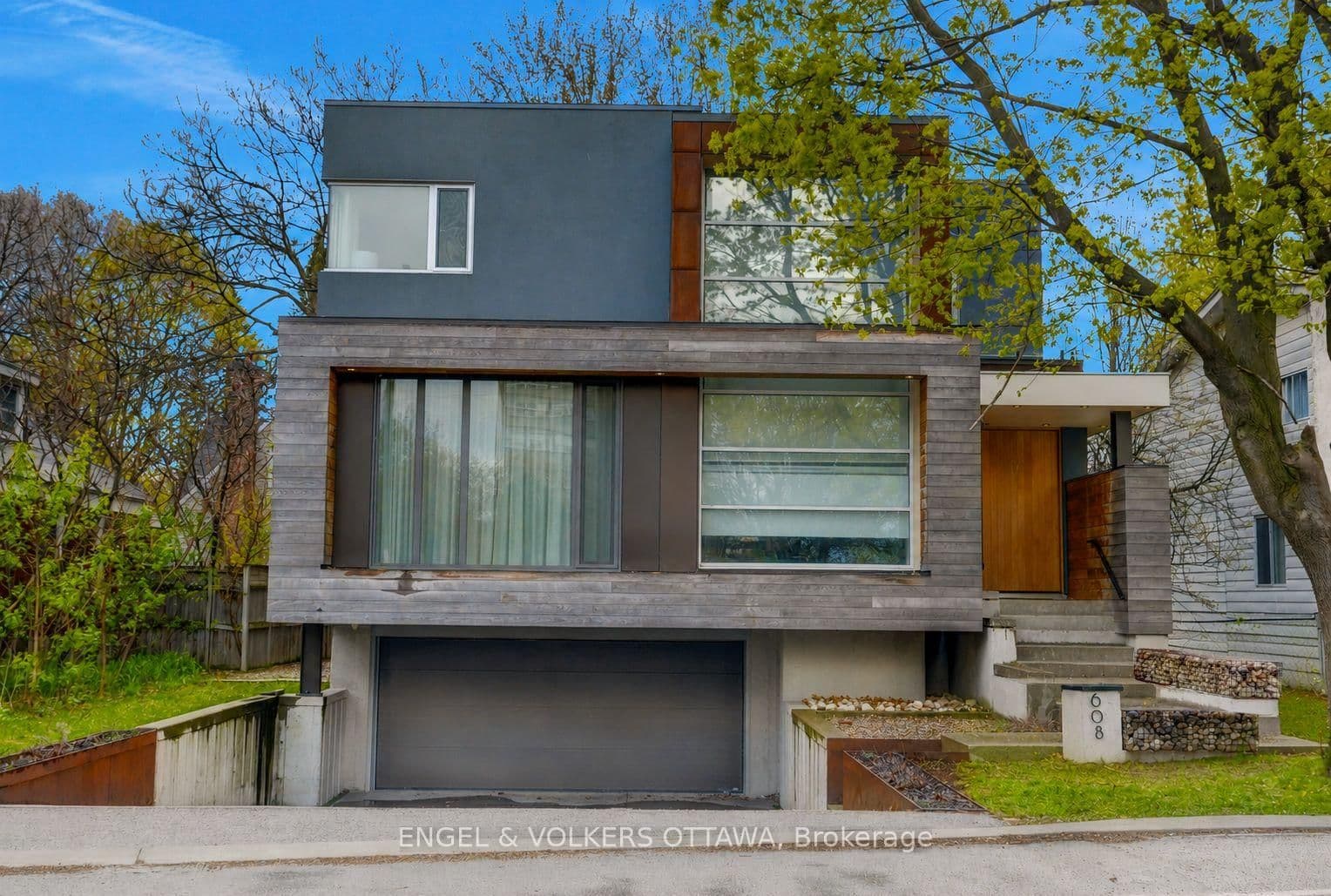 608 Byron Avenue, Ottawa, ON