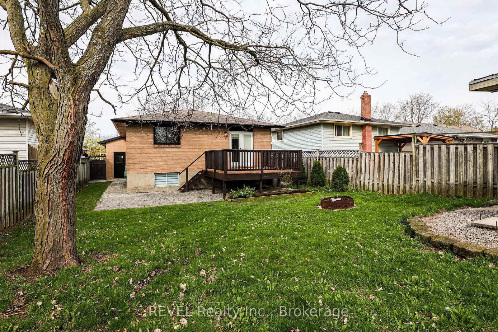 12 Andrea Drive, St. Catharines, ON — photo 3
