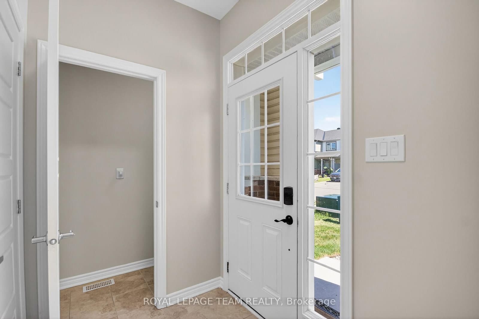 314 Song Sparrow Street, Ottawa, ON — photo 3