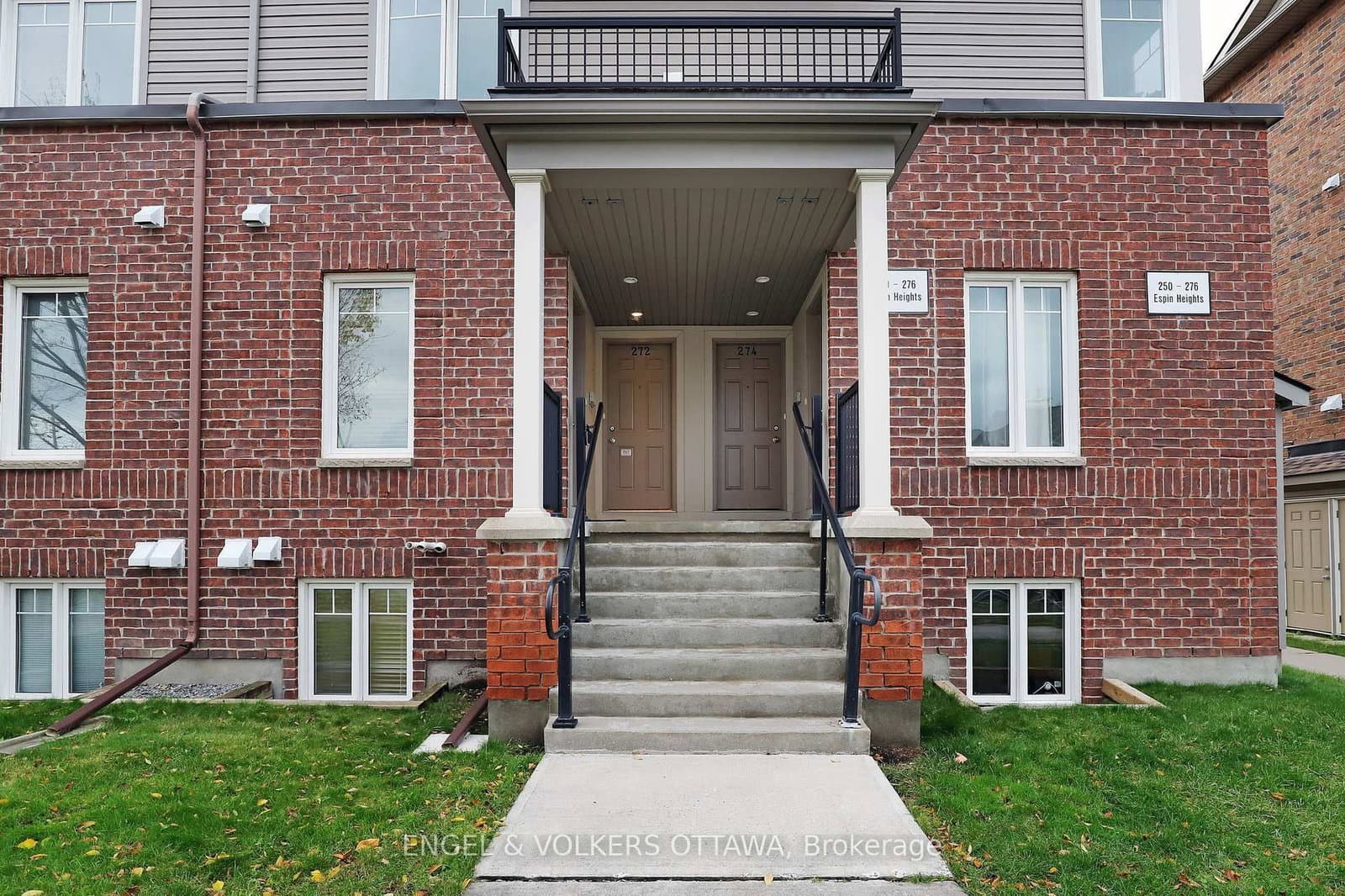 270 Espin Heights, Ottawa, ON — photo 2