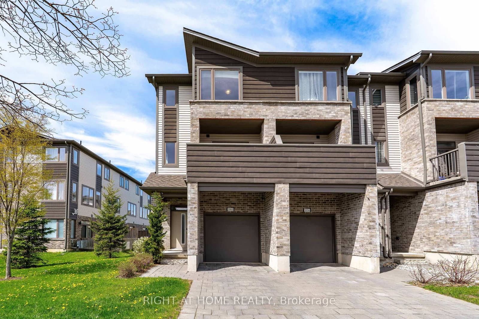 10 - 2060 Meadowgate Boulevard, London South, ON