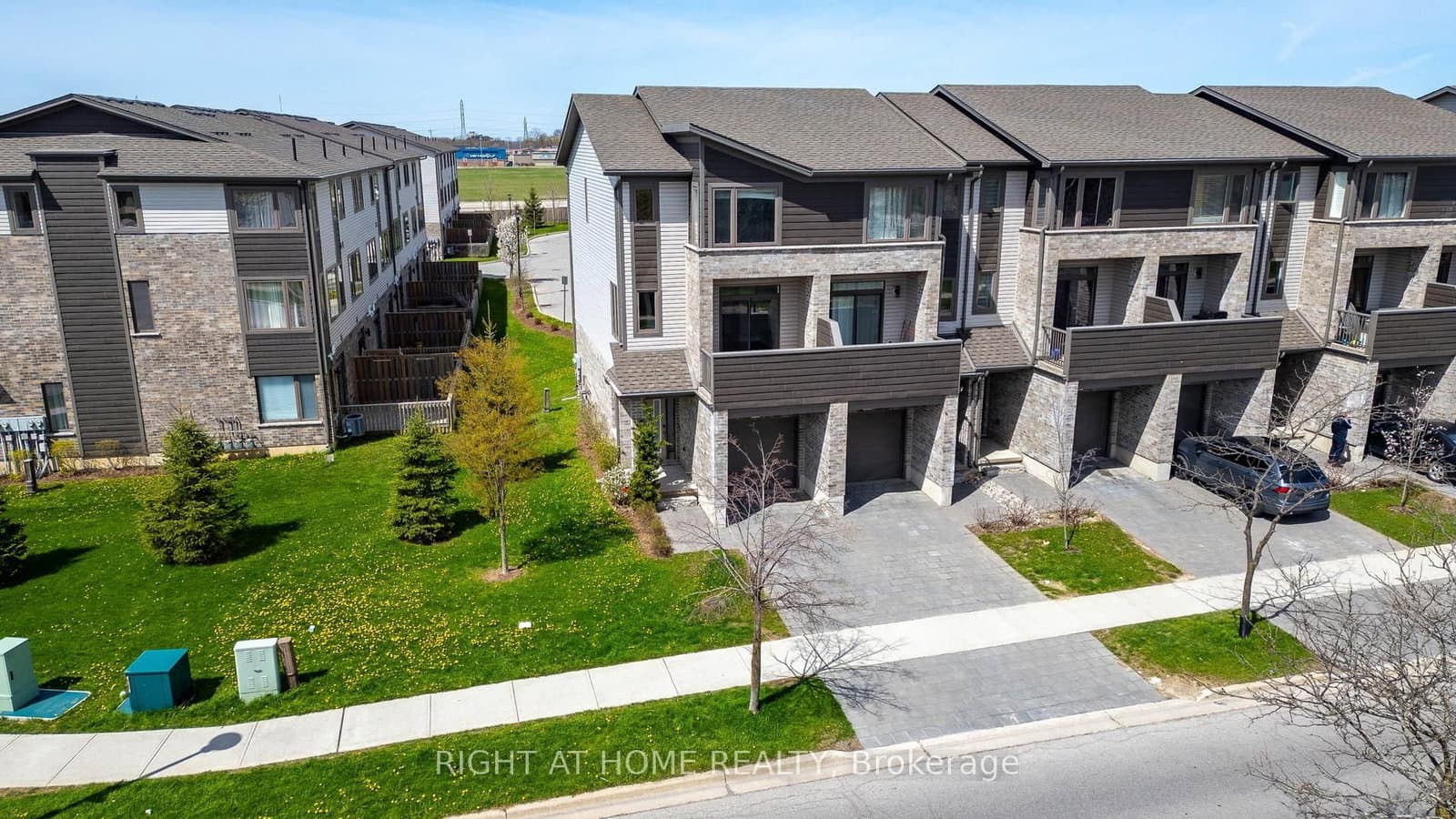 10 - 2060 Meadowgate Boulevard, London South, ON — photo 3