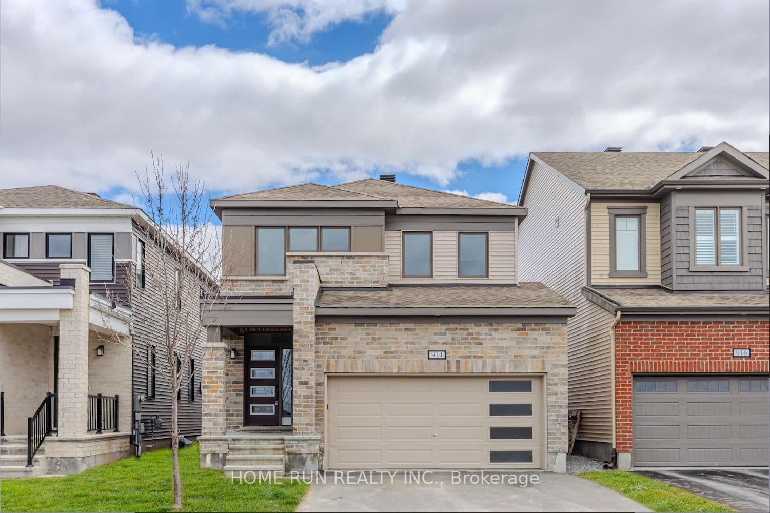 914 Rubicon Place, Ottawa, ON