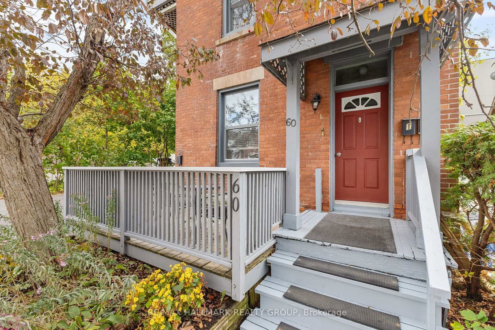 58-60 Louisa Street, Ottawa, ON — photo 2