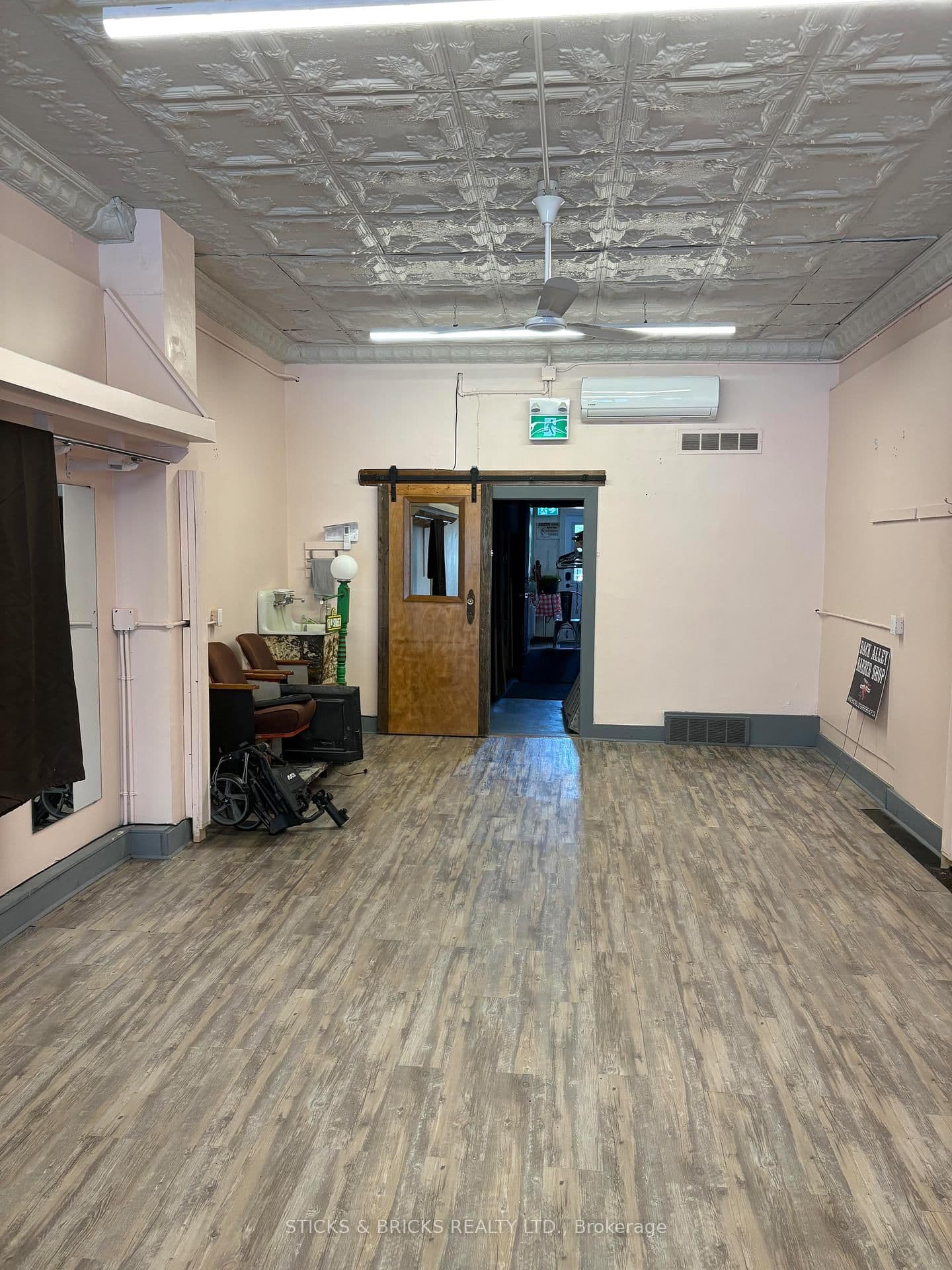 4411 Queen Street, Niagara Falls, ON — photo 3