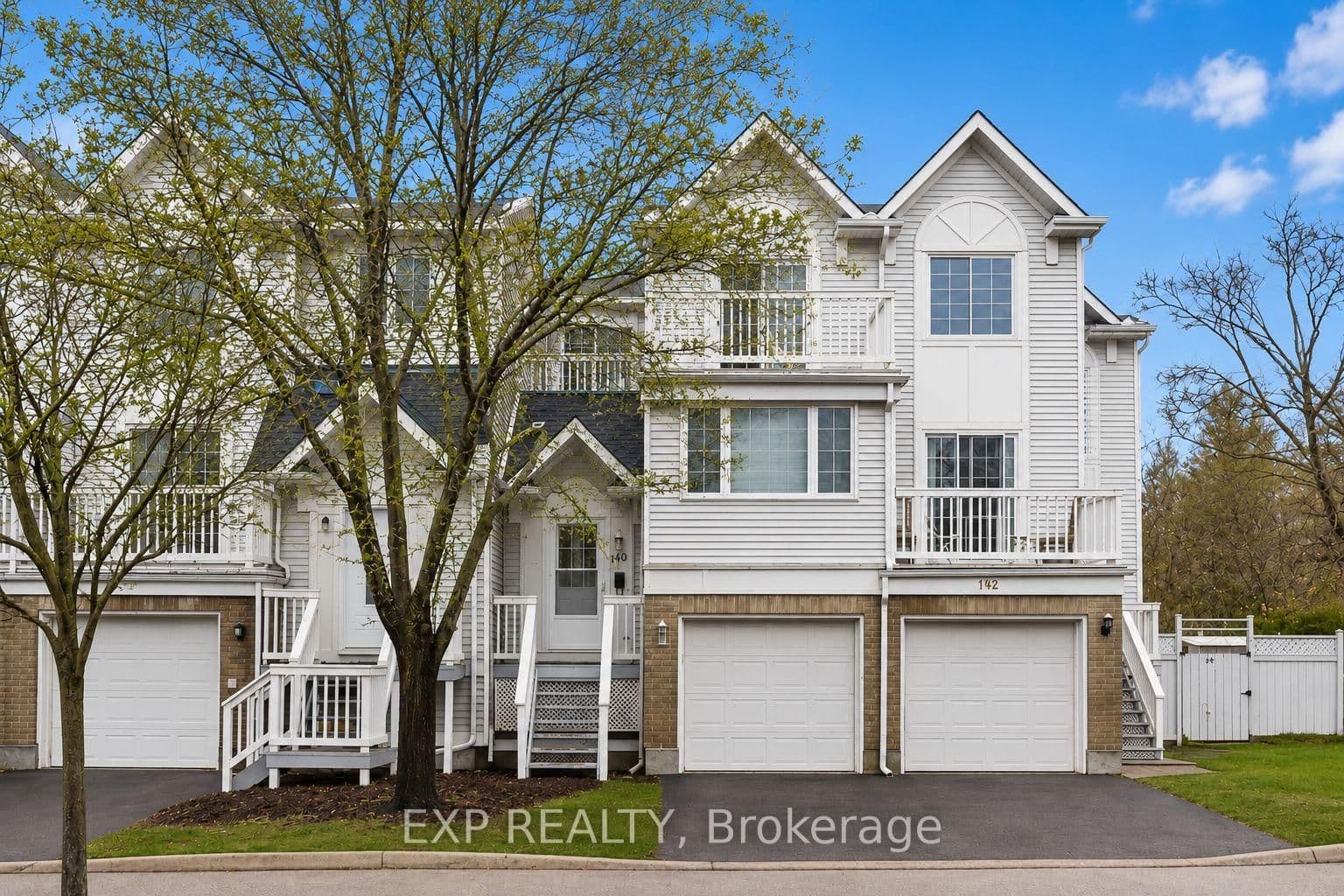140 Castlegreen Private, Ottawa, ON