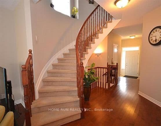 608 REMNOR Avenue, Ottawa, ON — photo 2