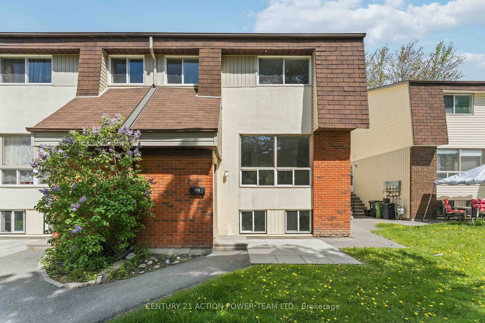 B - 17 Sonnet Crescent, Ottawa, ON