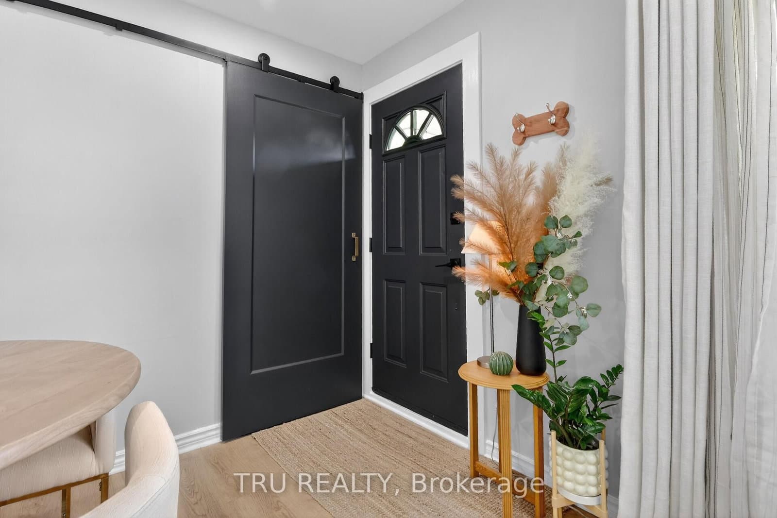 19 Todd Drive, Richmond, ON — photo 2